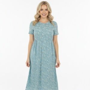 Erika Studios vintage petite medium floral maxi dress